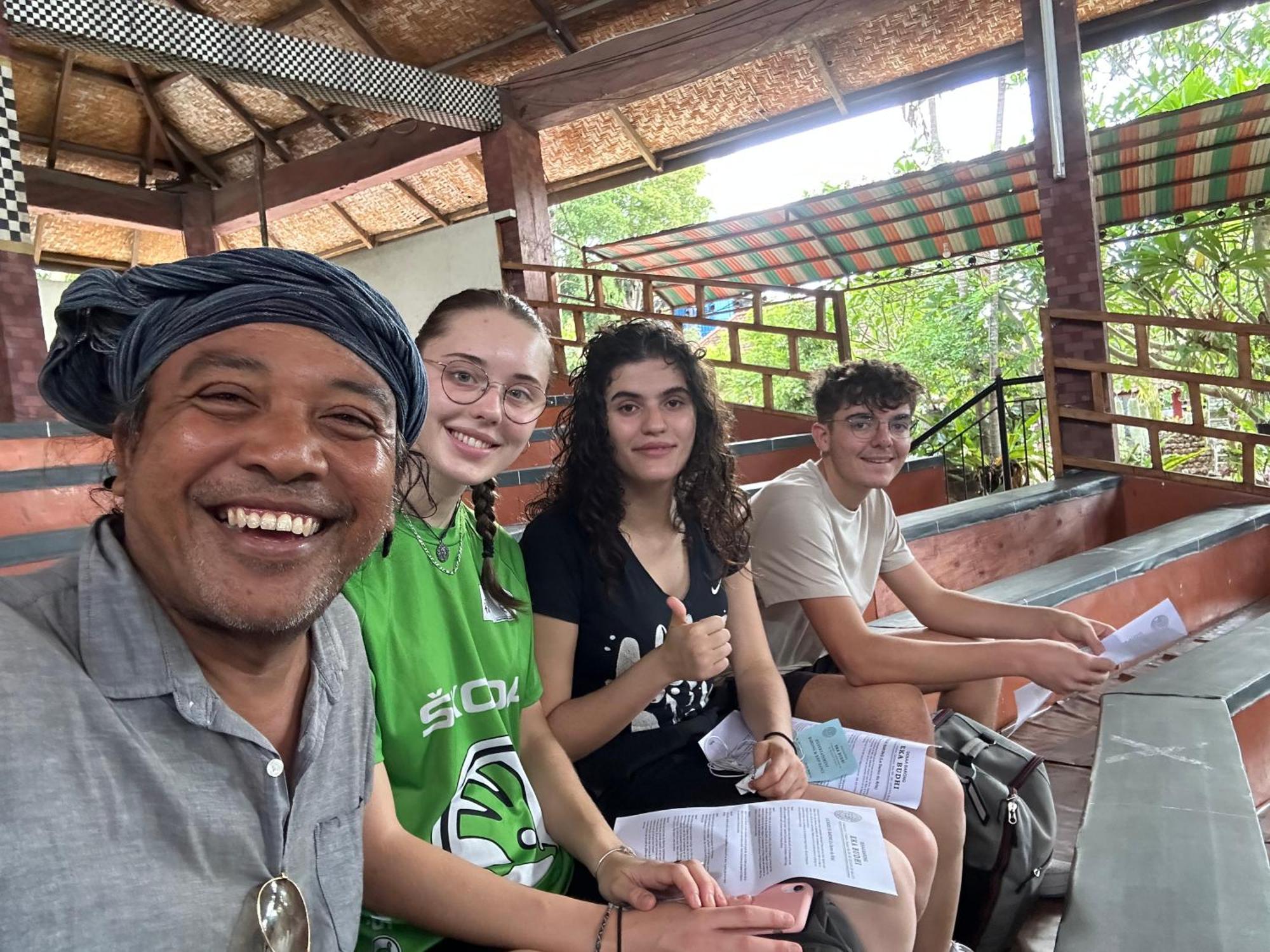 Bali Telaga Hati Yoga Healing And Retreat Center Hostel サヌール 外观 照片