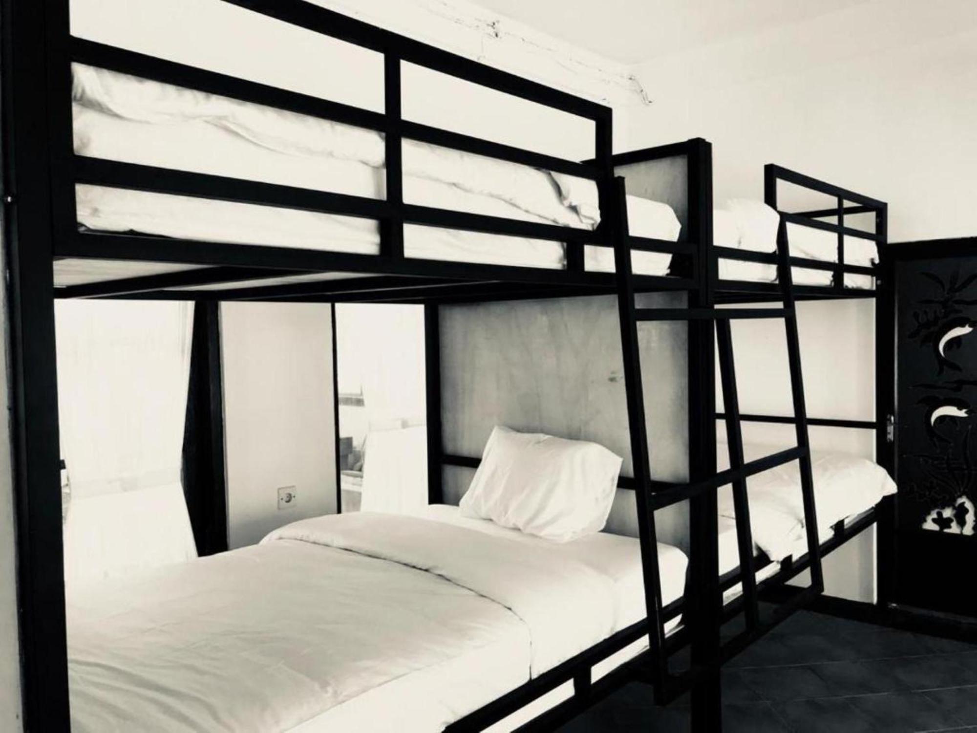 Bali Telaga Hati Yoga Healing And Retreat Center Hostel サヌール 外观 照片