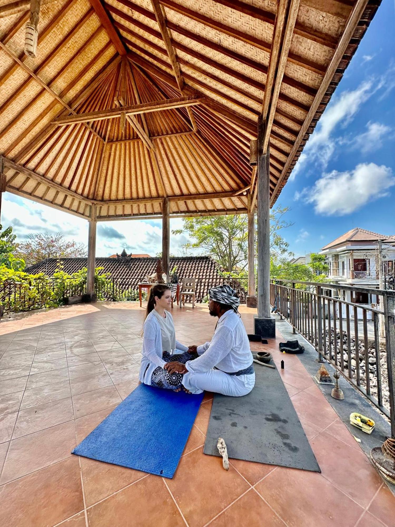 Bali Telaga Hati Yoga Healing And Retreat Center Hostel サヌール 外观 照片