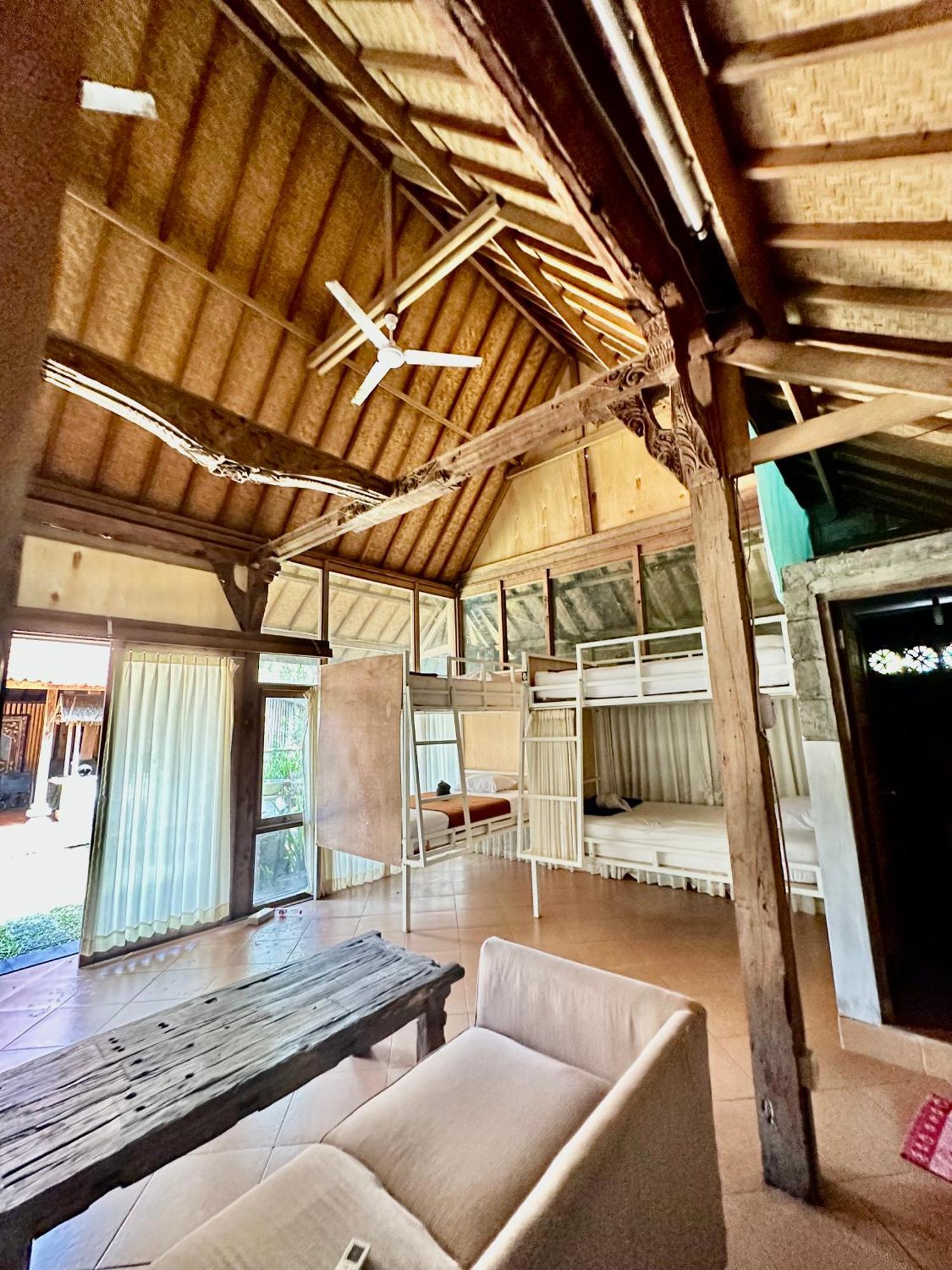 Bali Telaga Hati Yoga Healing And Retreat Center Hostel サヌール 外观 照片